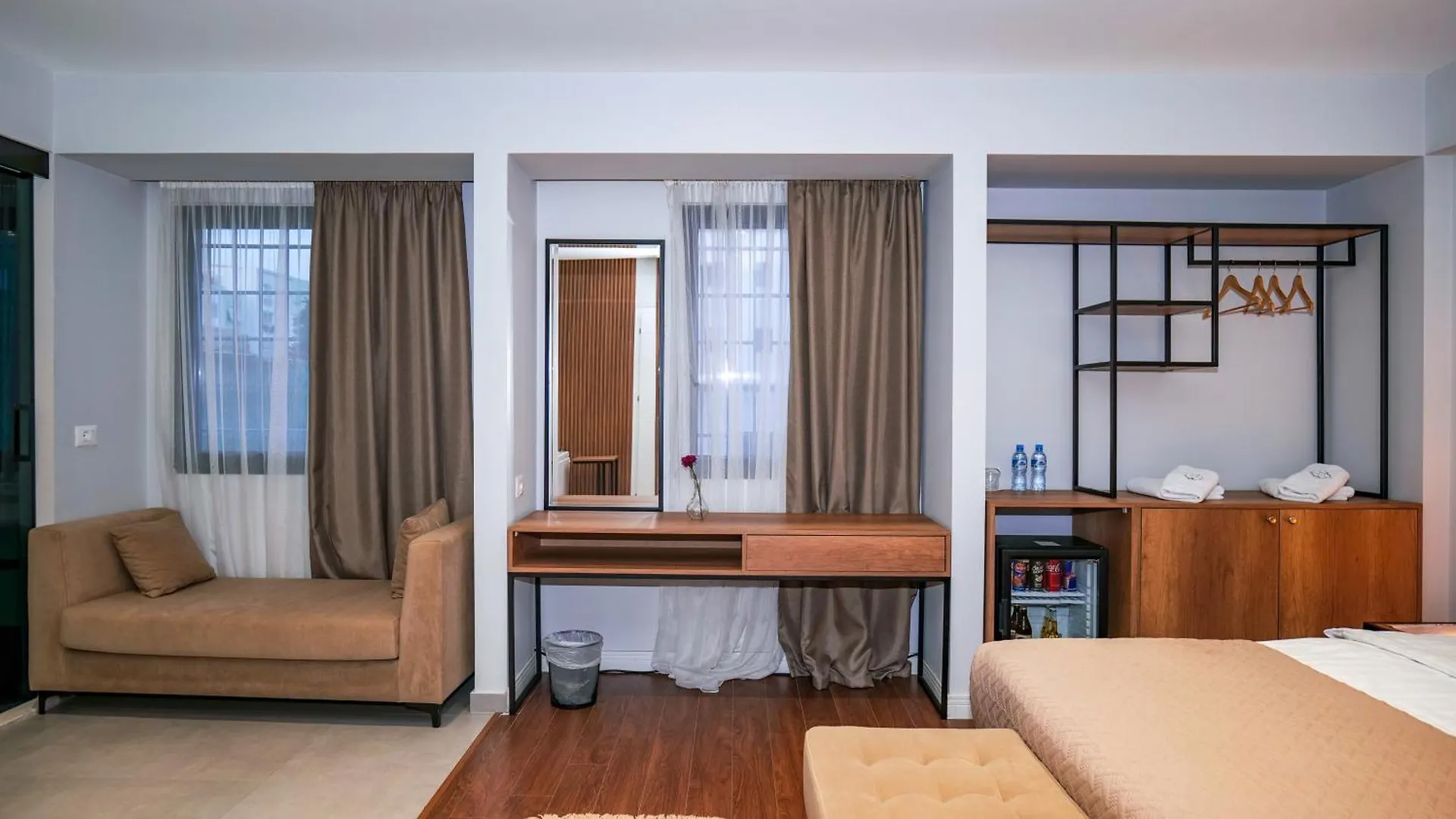 *** Hotel 313 Villa Tirana Albania