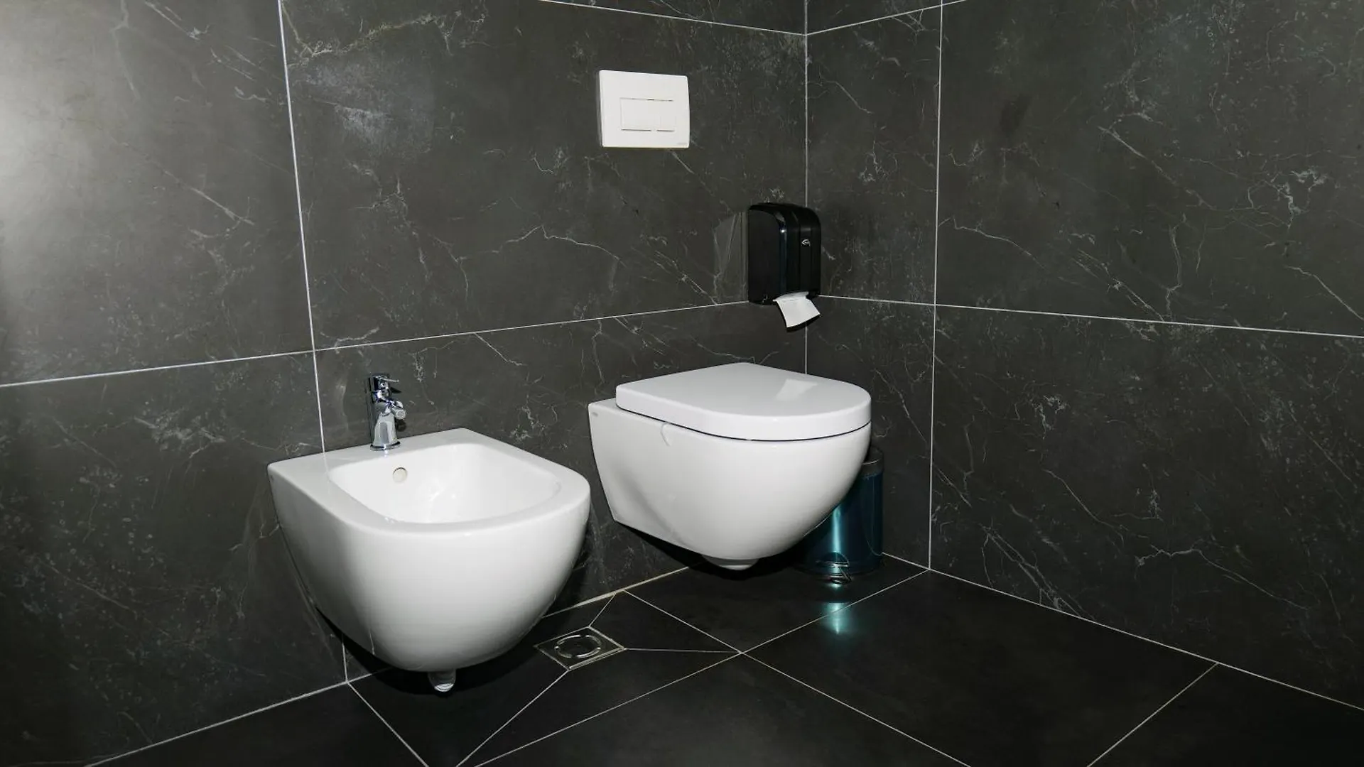 *** Hotel 313 Villa Tirana Albania