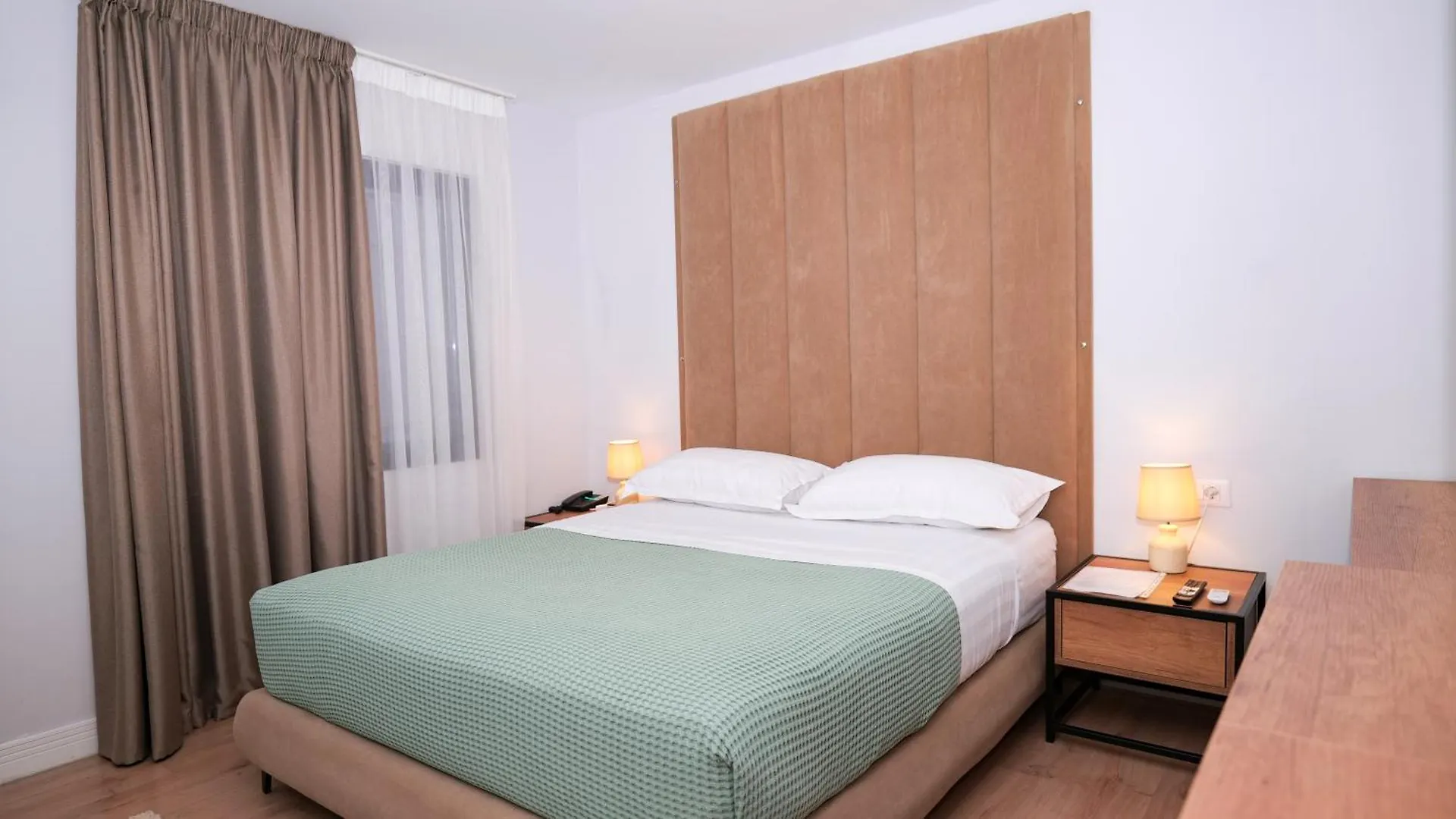313 Villa Tirana Hotel
